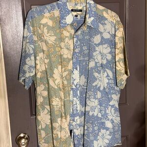 Robert Graham Blue and Tan Floral Men's Shirt
